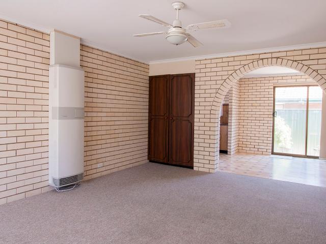 Townhouse for sale in Lavington, New South Wales