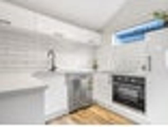 Apartment for sale in Hillsborough