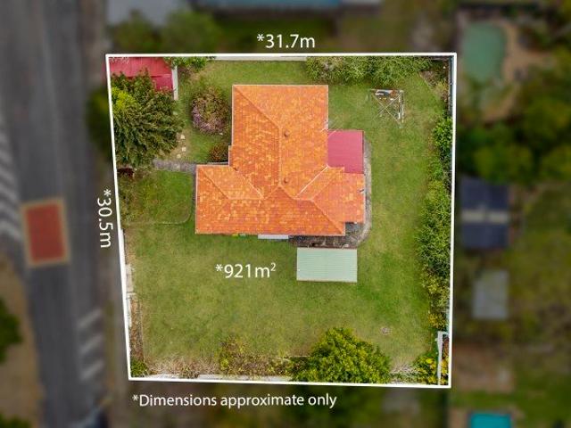 House for sale in Holland Park, Greater Brisbane