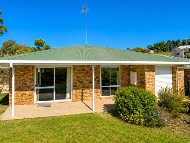 Apartment for sale in St Helens, Tasmania