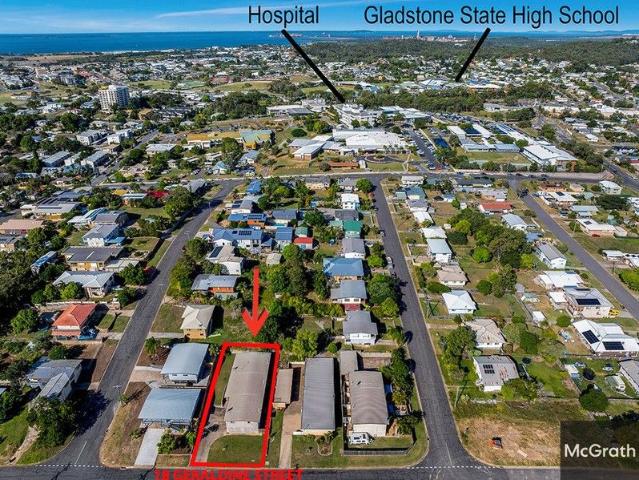 Flat for sale in West Gladstone