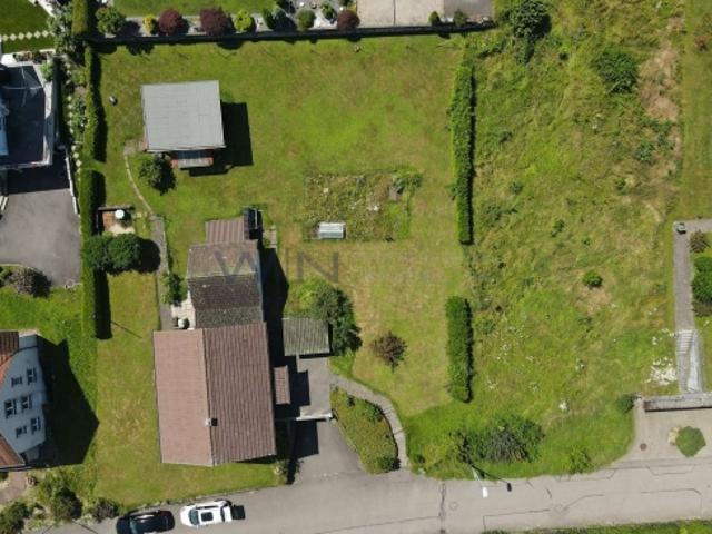 Grundstück kaufen in Dietikon, Zürich