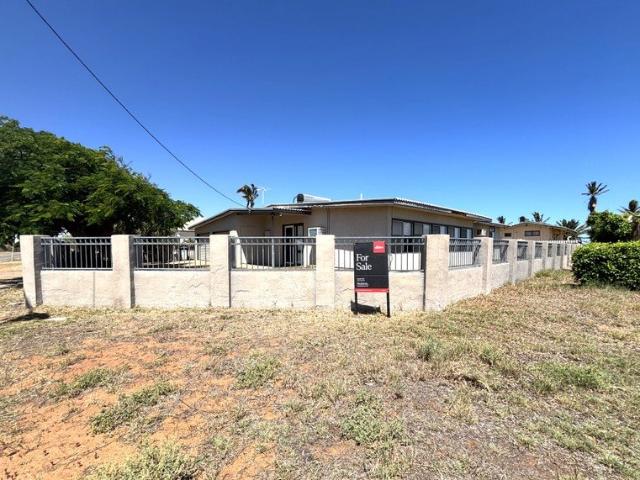 House for sale in South Carnarvon, Western Australia