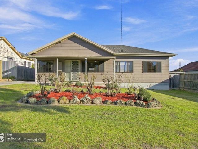 House for sale in Morwell, Victoria