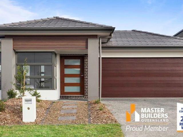 Cottage for sale in Toombul, Queensland