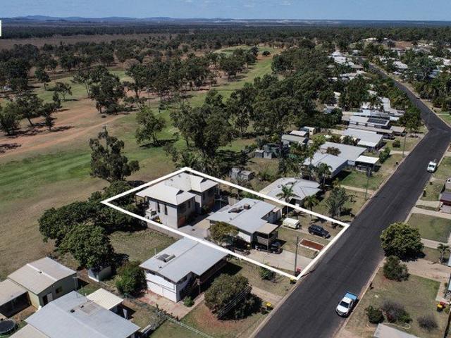 Flat for sale in Moranbah, Queensland