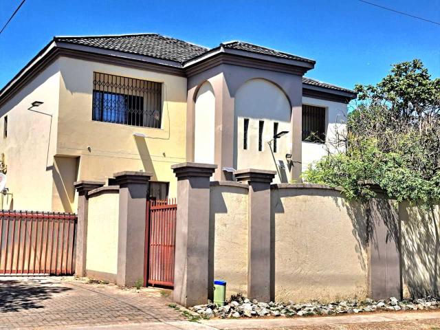 House for sale in Waterkloof, Gauteng
