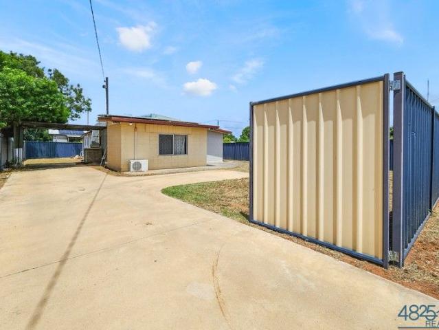 Flat for sale in Mount Isa, Queensland