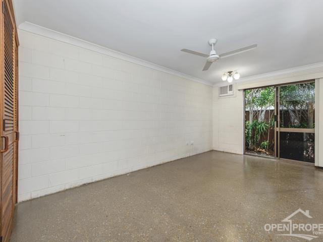 Apartment for sale in Rosslea, Queensland