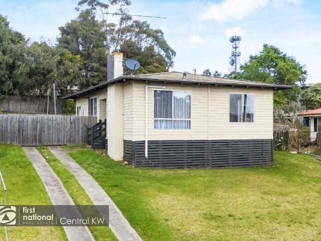House for sale in Morwell, Victoria
