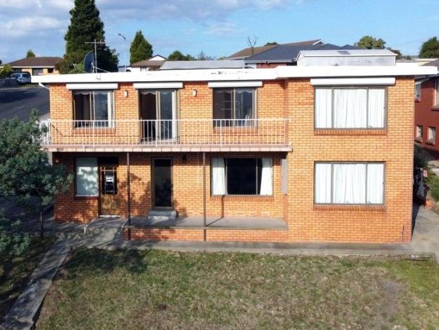 Apartment for sale in Lutana