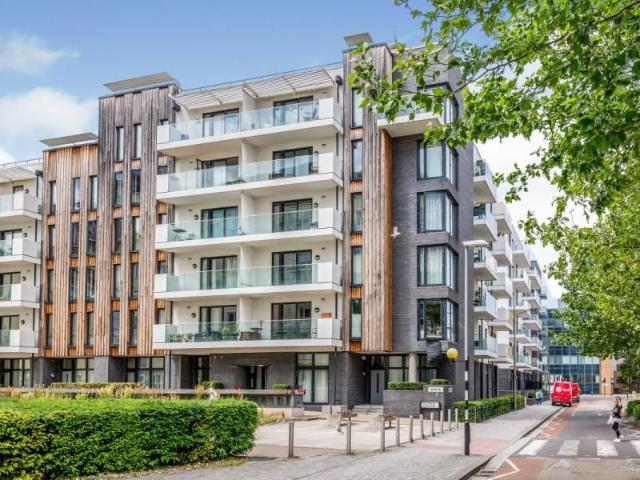 Apartment for rent in Spike Island, Feckenham