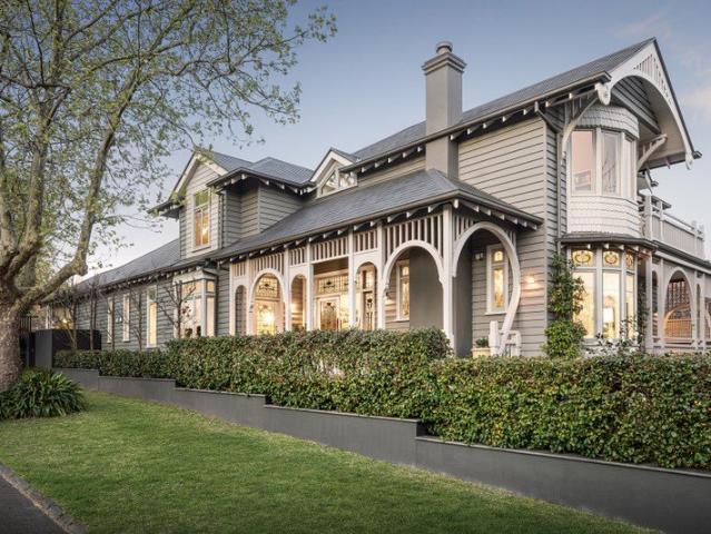 House for sale in Canterbury, Melbourne
