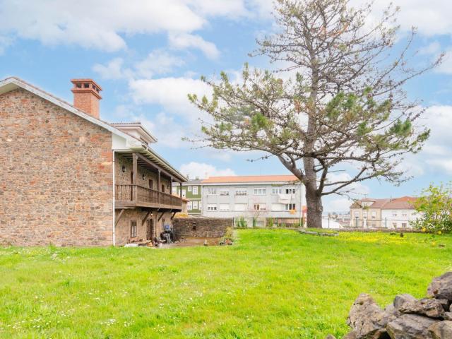 Villa en venta en Avilés, Miranda
