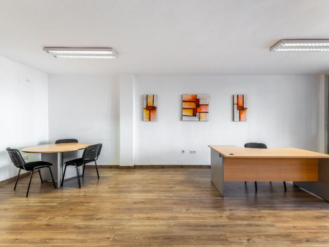 Oficina en venta en la Marina Baixa, Valencia