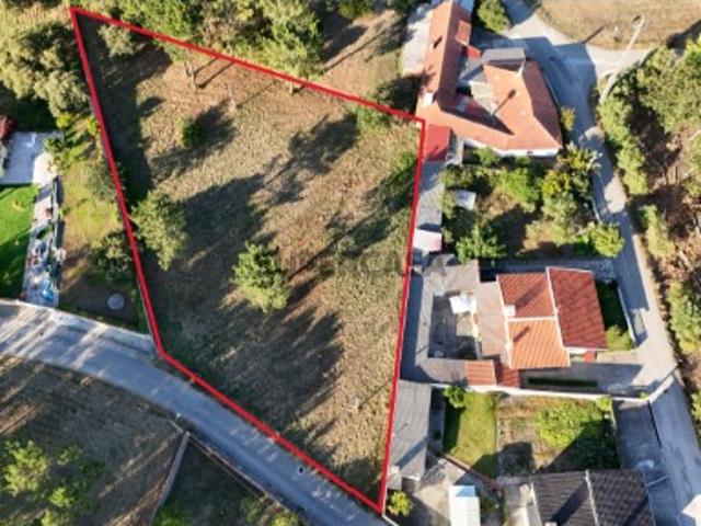 Terreno venda em Leiria