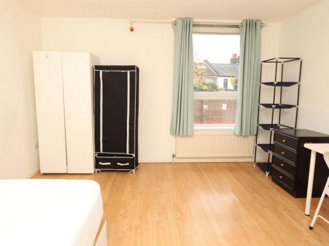 Room for rent in Holloway, Greater London
