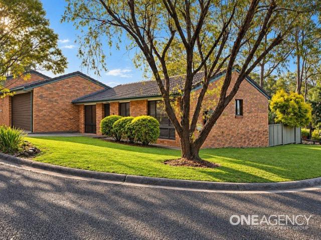 Villa for sale in Sydney, New South Wales