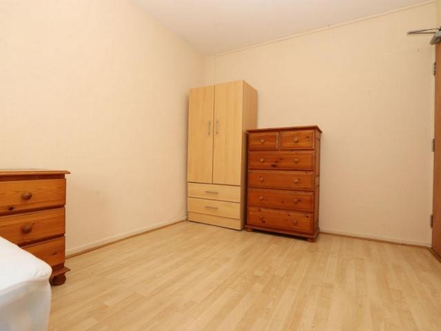 Room for rent in Old Ford, Mile End