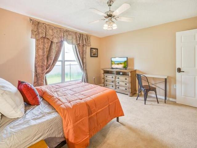Room for rent in Palm Coast, Florida