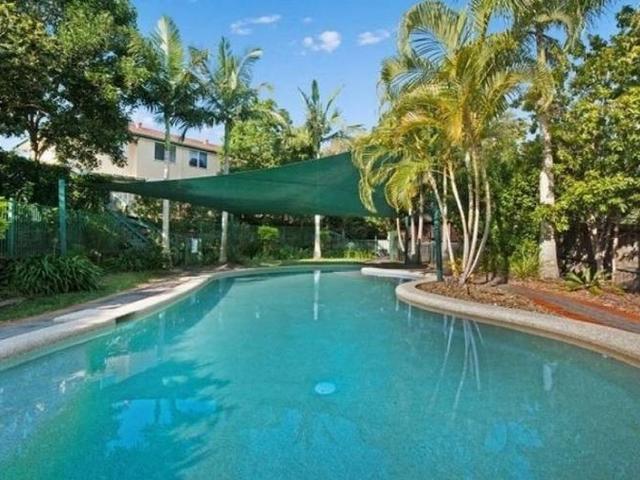 Townhouse for rent in Gold Coast, Gold Coast West Townhouse for rent in Gold Coast, Gold Coast West