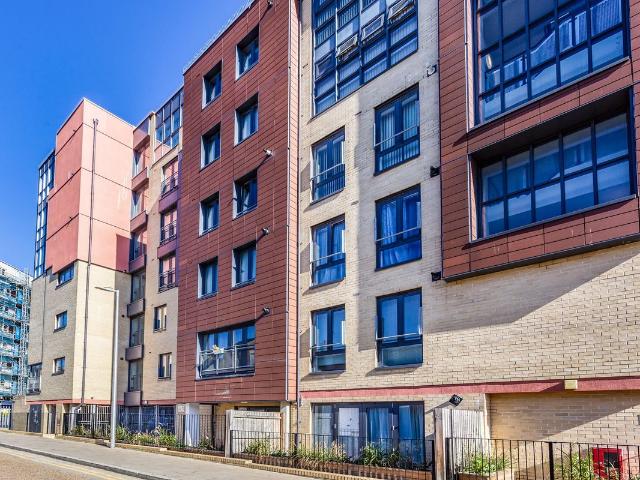 Studio for rent in Gants Hill, Greater London