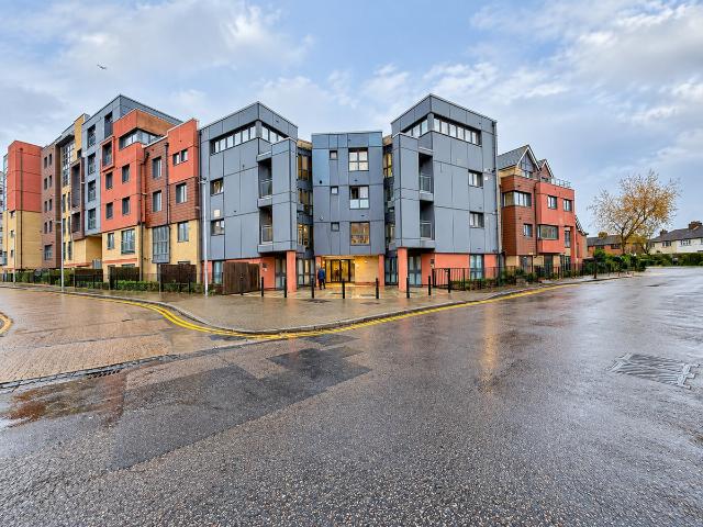 Studio for rent in Gants Hill, Greater London