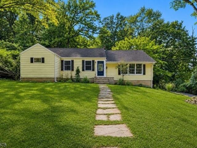 House for sale in Free Acres, Berkeley Heights