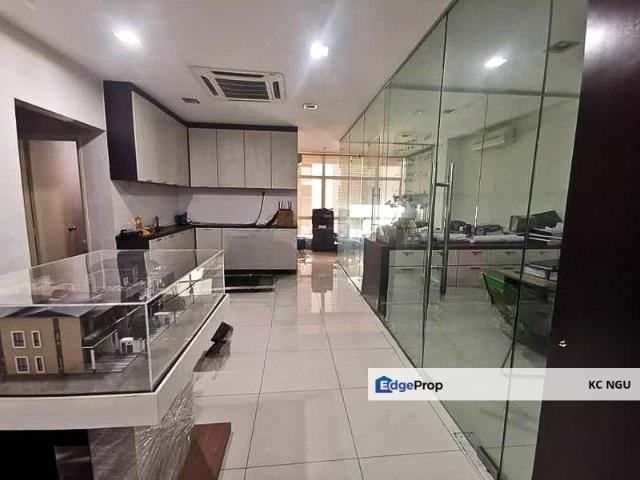 Shop for sale in Petaling, Subang Jaya