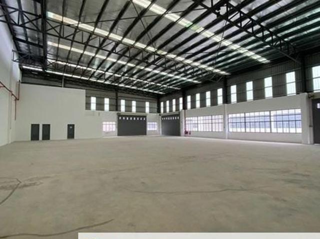 Warehouse for rent in i-Synergy @ Bandar Putra, Kulai