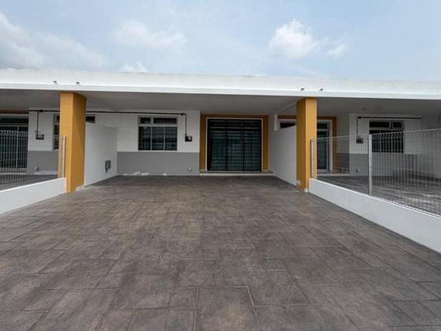 Terraced House for rent in Kulai