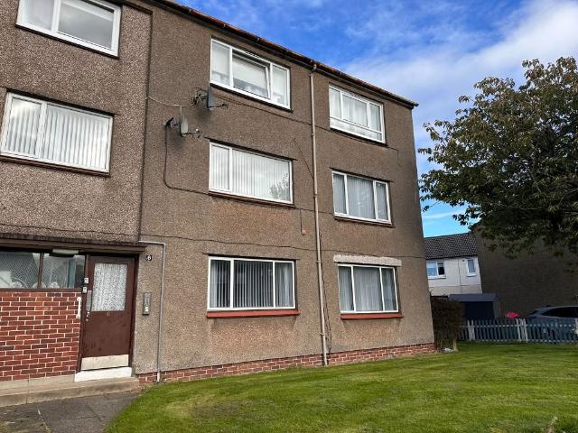Apartment for rent in Victory Gardens, Renfrew