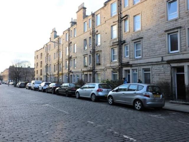 Apartment for rent in Lorne, Leith