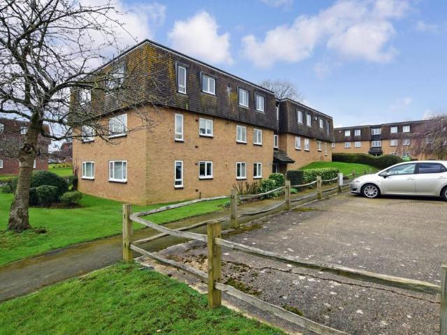 Apartment for rent in Haywards Heath, Mid Sussex