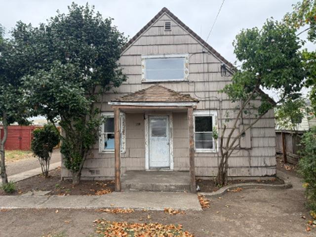 House for sale in Bethel, Eugene