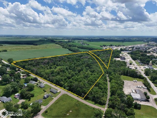 Farm for sale in Linn, Iowa