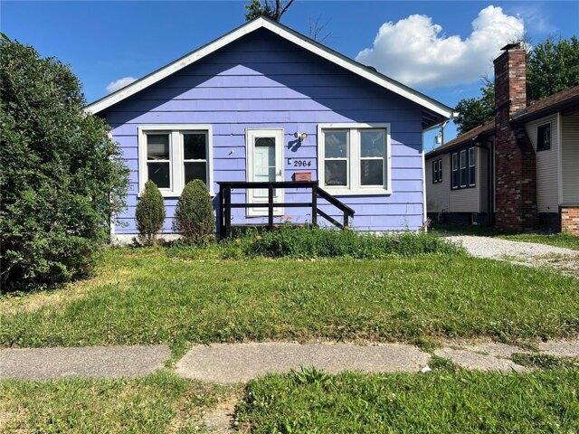 House for sale in East Saint Louis, Illinois