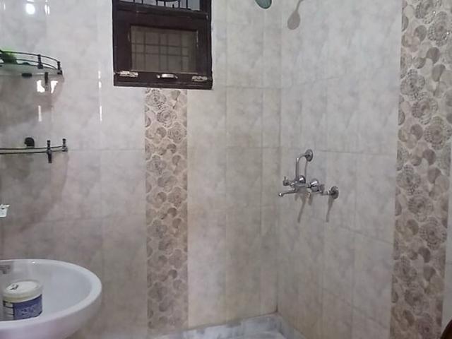 Property for rent in Hariana