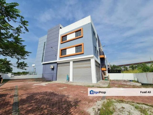 Warehouse for sale in Petaling, Damansara Damai