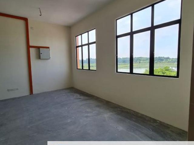 Warehouse for sale in Petaling, Damansara Damai