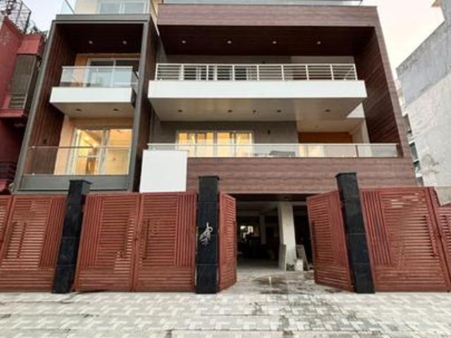 Property for sale in Hariana