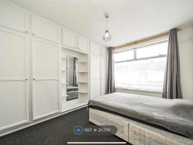 House for rent in London Borough of Merton, Greater London
