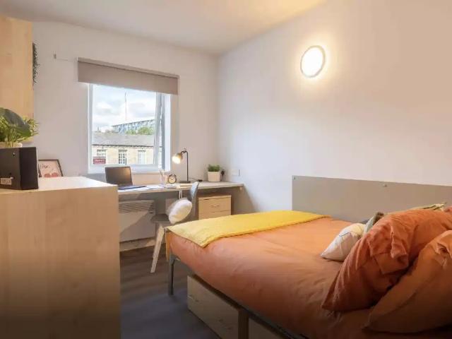Apartment for rent in Huddersfield, West Yorkshire
