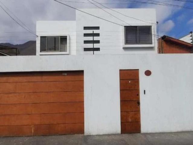 Iquique, Casa 3d 3b en pje agua santa 3254 villa magisterio iquique