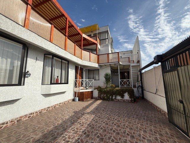 Iquique, Casa de 3 pisos, Sector Sur
