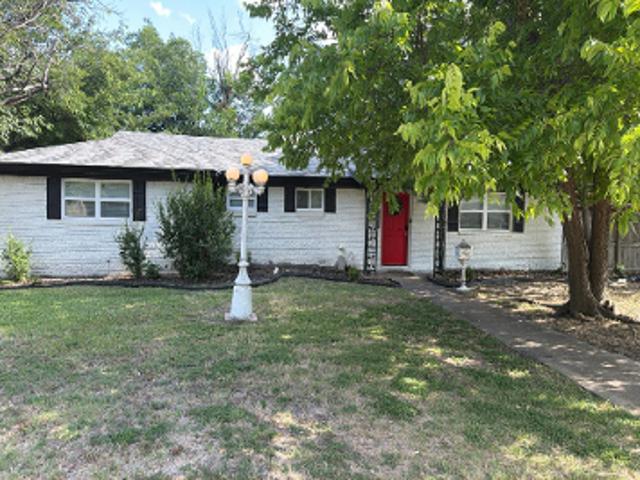 House for sale in Haltom City, Texas