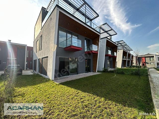 Sinirci, Düzce Merkez içerisinde satılık Villa