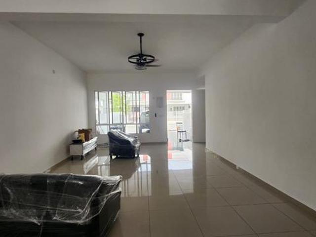 Terraced House for rent in Bandar Sri Sendayan, Seremban