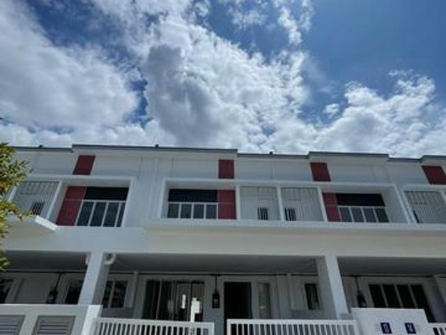 Terraced House for sale in Sendayan Village, Negeri Sembilan