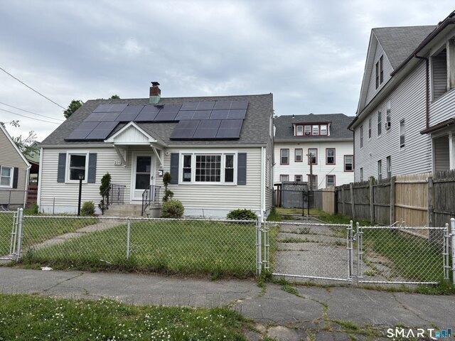 House for sale in Bridgeport, Connecticut